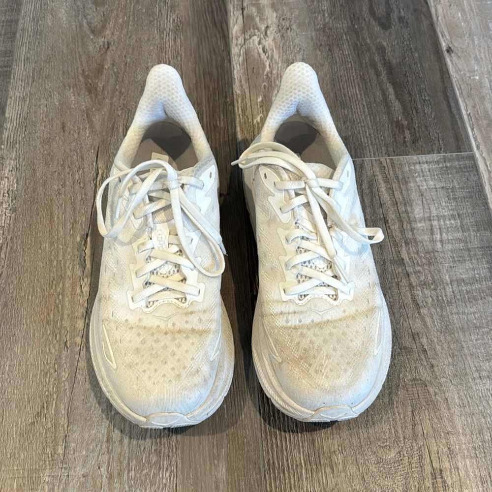 Hoka Clifton 9 White